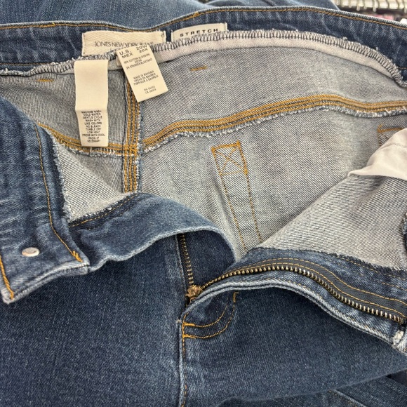 Jones New York Dark Wash Bootcut Jeans 20W - Picture 8 of 8